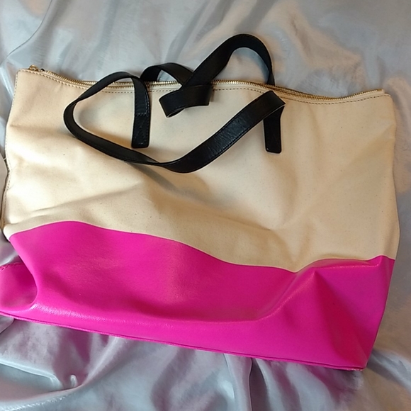 Kate spade tote used dust bag included - Picture 4 of 5